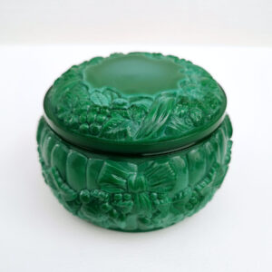 Boite ancienne en verre de malachite