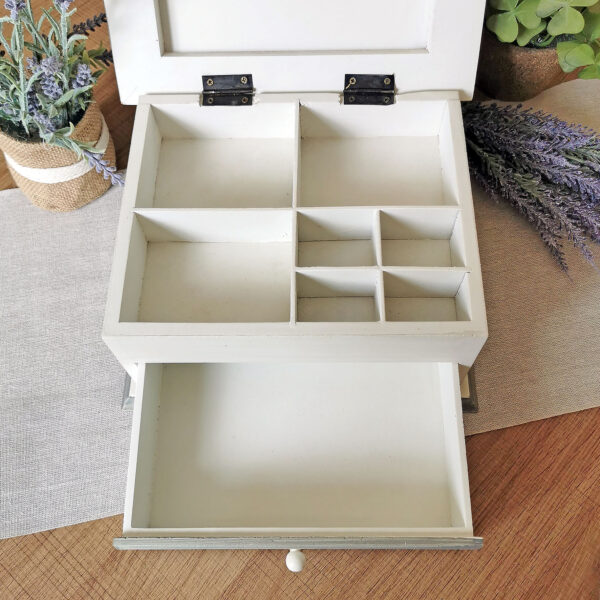 Boite à bijoux blanche et grise en bois - Esprit romantique shabby chic – Image 3