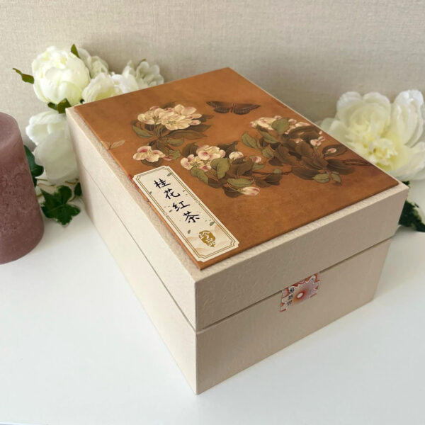 Coffret à thé japonais au design floral et papillon - Japon – Image 3