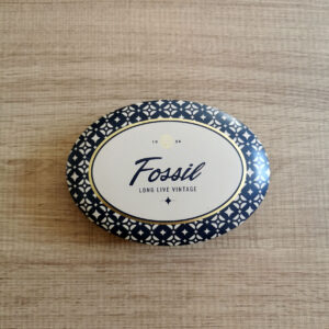 Boite en métal Fossil