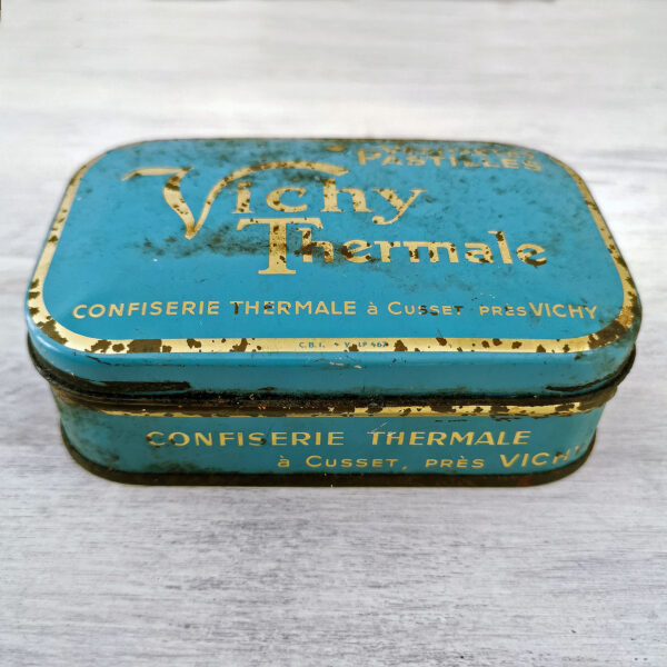 Lot de deux boites anciennes Vichy Thermale - Sucre d’orge & pastilles, années 40/50 – Image 6
