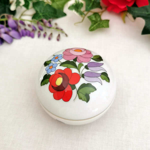 Boite ronde Kalocsa - Porcelaine peinte à la main - Hongrie