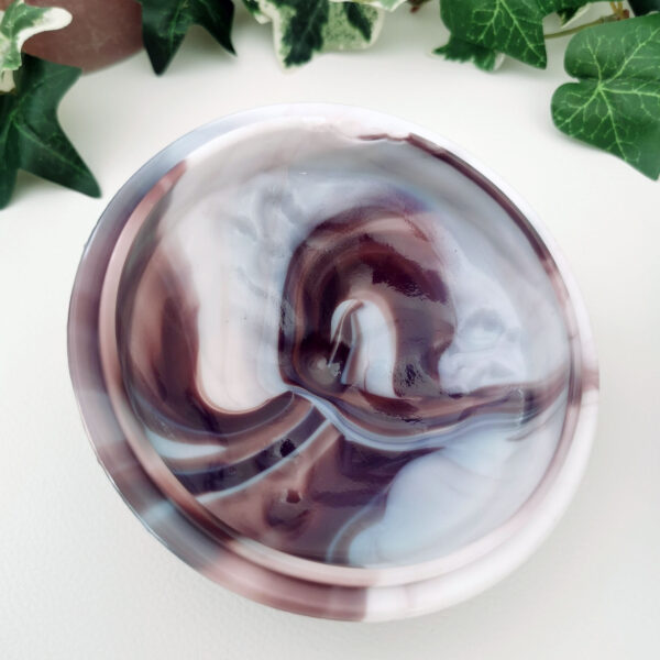 Boîte ancienne en verre opalin marbré violet (années 30-50) – Image 5