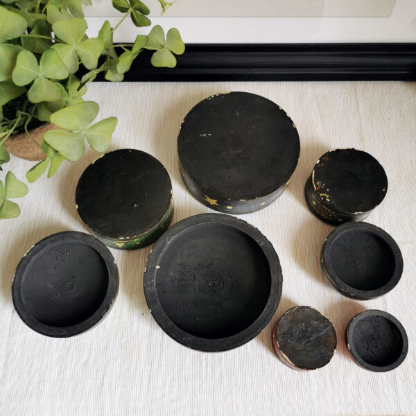 Lot de 4 boites en bois peint, motifs lune et soleil - Mexique – Image 3