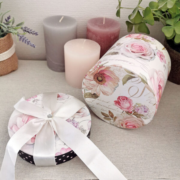 Lot de 2 boites décoratives en carton – Fleurs et dentelle – Image 3
