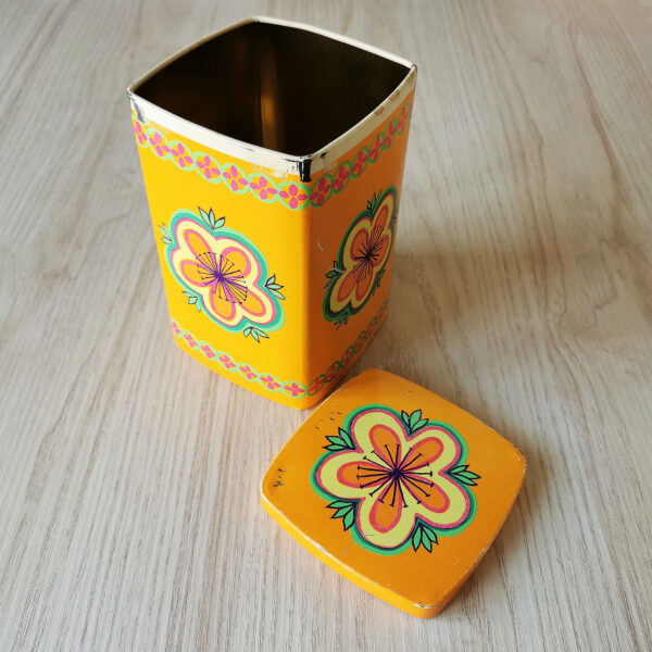Boite en métal orange fleurie – Fabrication danoise vintage (années 60/70) – Image 3