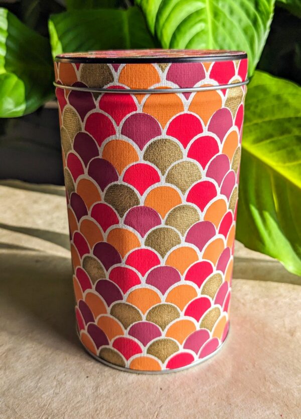 boîte à thé artisanale motif écailles orange rose framboise – Les Boîtes du Luberon