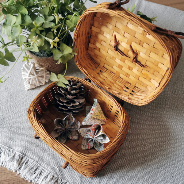 Petit panier vintage en osier tressé – Années 80 – Image 3