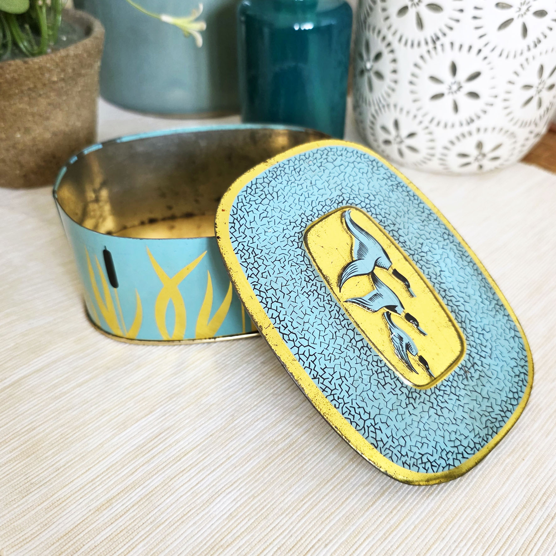 Boite ancienne en métal décorée de canards sauvages (années 50/60) – Image 3