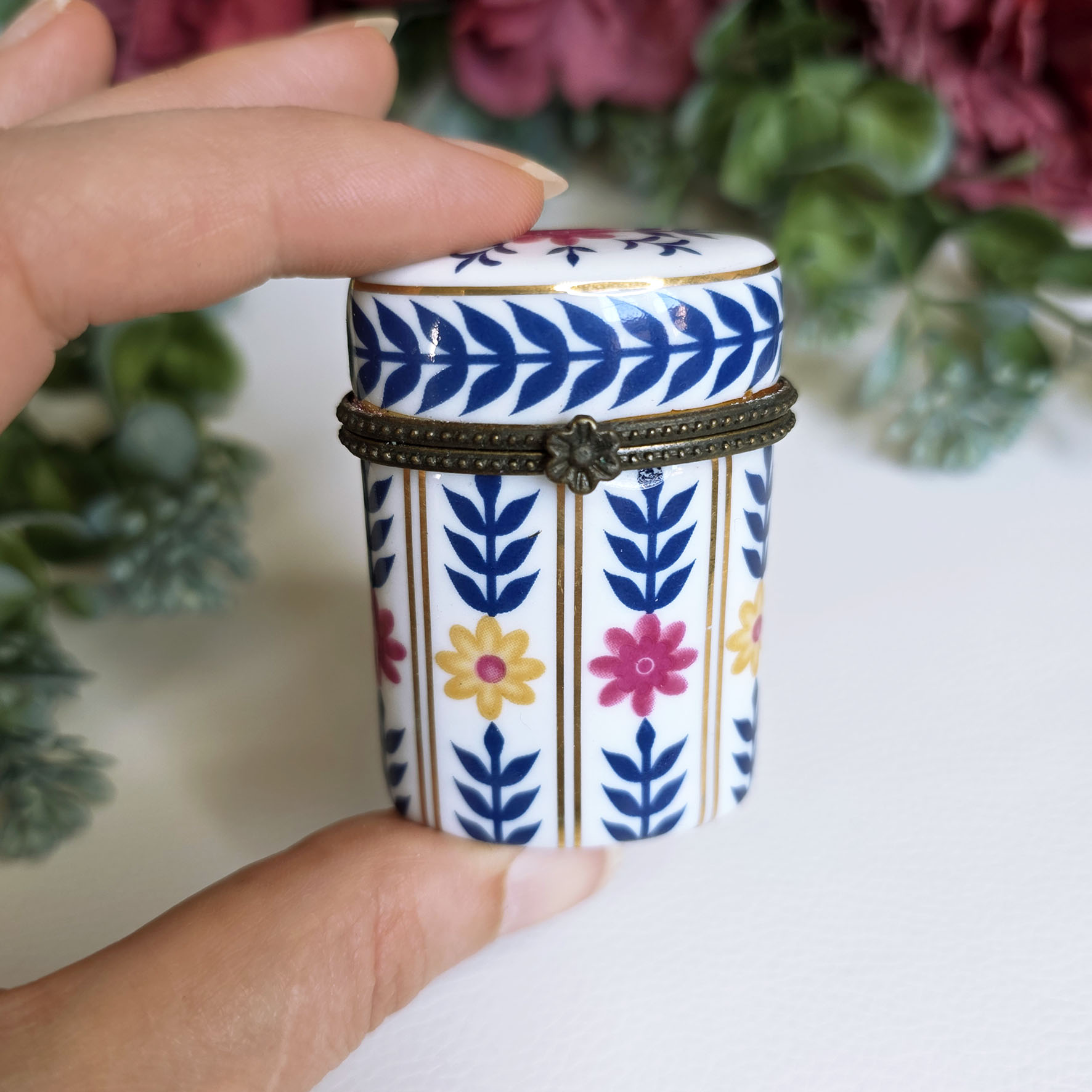 Petite boite pilulier en porcelaine décorée – Porcelain Art (années 70/90) – Image 5