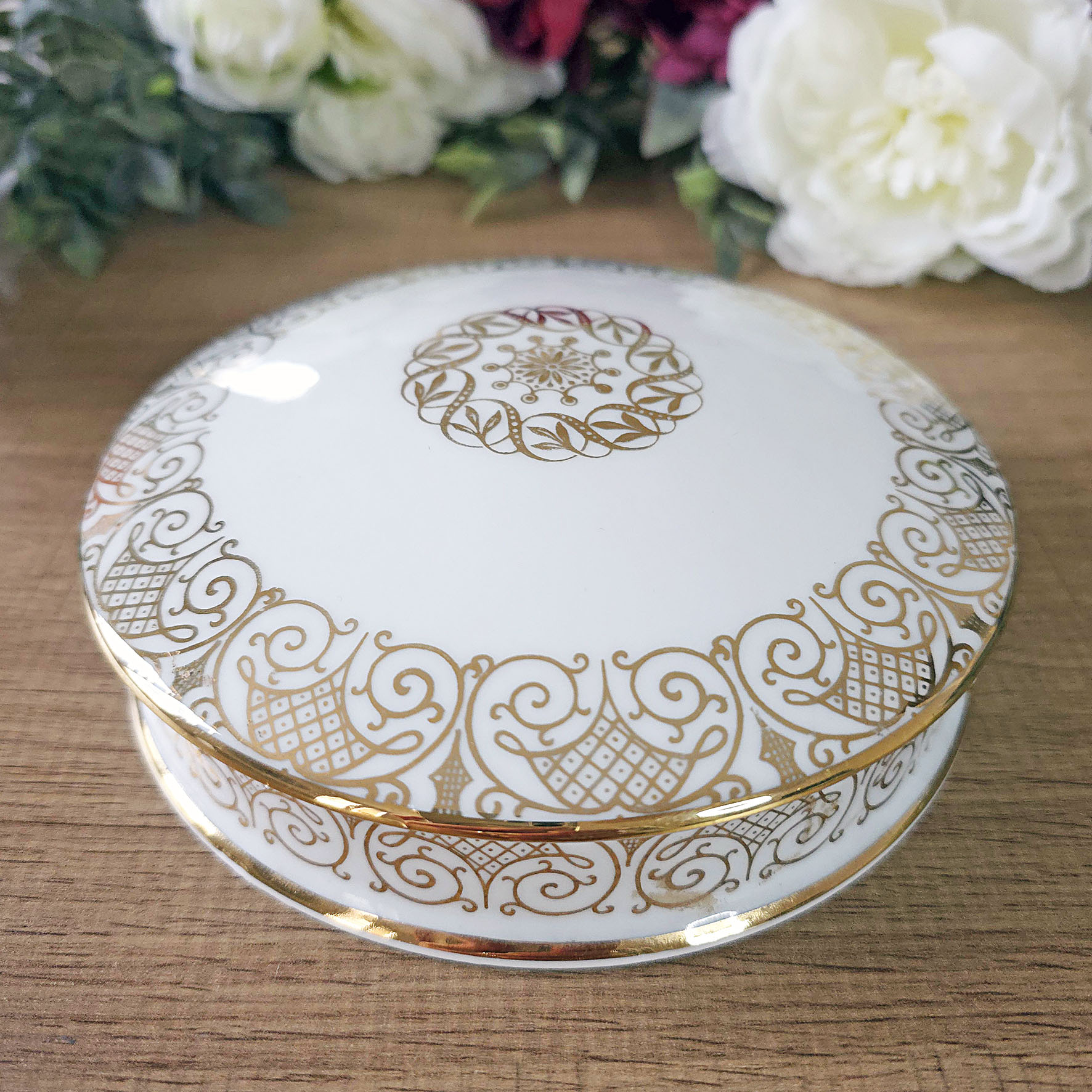 Boite en porcelaine fine de Limoges – M&S (Berry, années 1960–1970) – Image 2