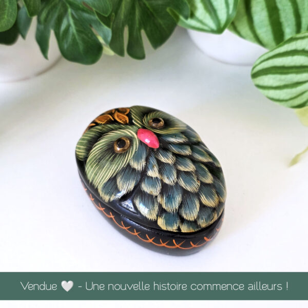 boîte chouette vintage en céramique peinte à la main, décor vert et doré, Europe de l’Est années 70–90 - vendue