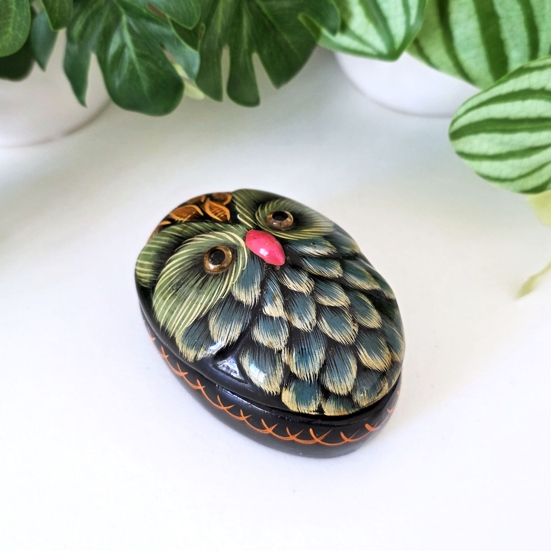 boîte chouette vintage en céramique peinte à la main, décor vert et doré, Europe de l’Est années 70–90